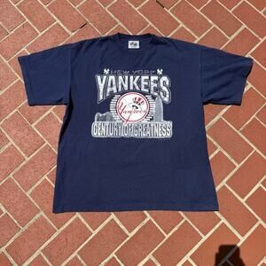 Vintage 2000 New York Yankees navy century of greatness graphic t shirt